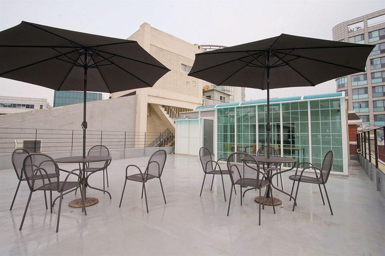 D.H Sinchon Guesthouse Seul Exterior foto