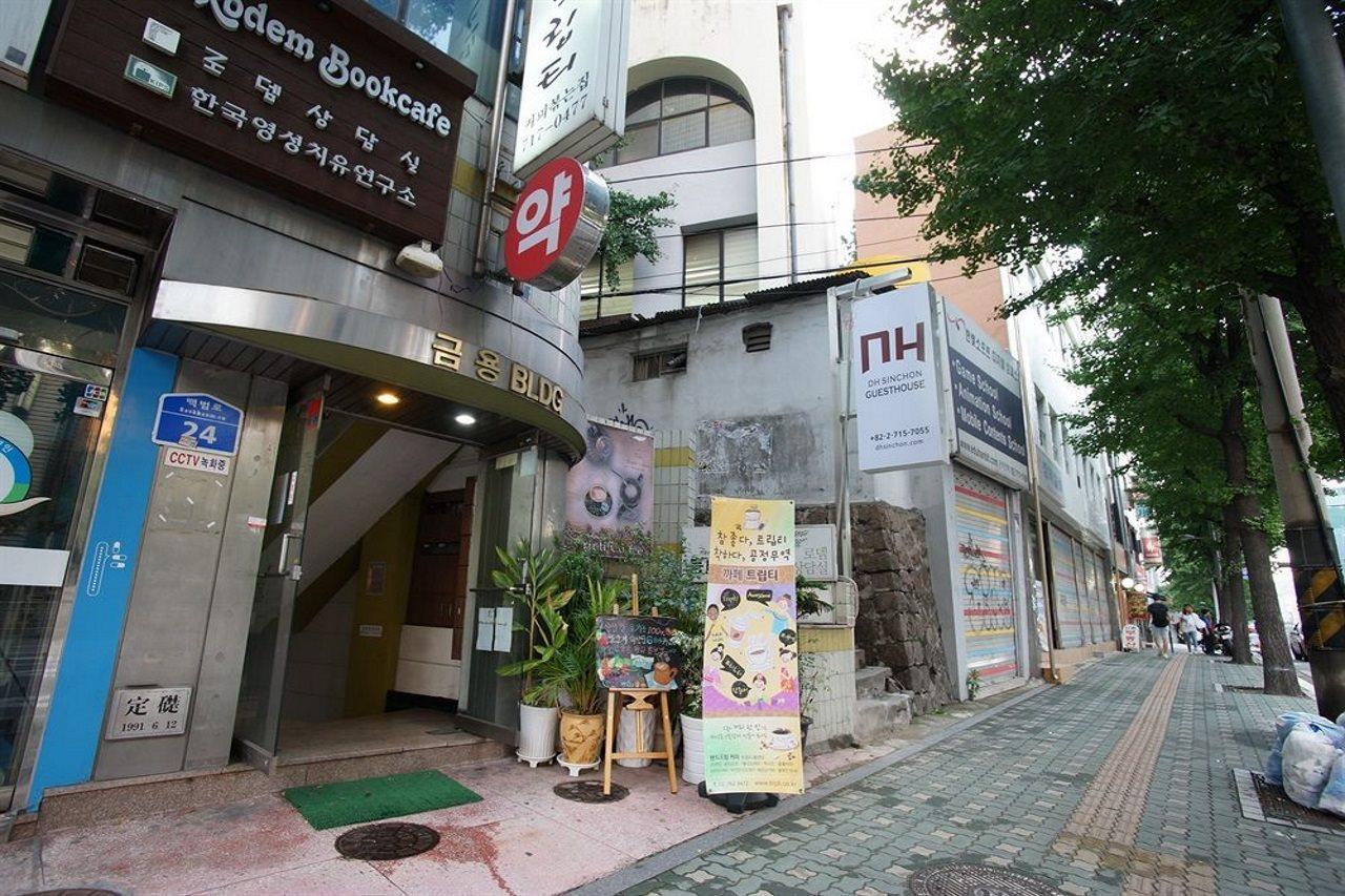 D.H Sinchon Guesthouse Seul Exterior foto